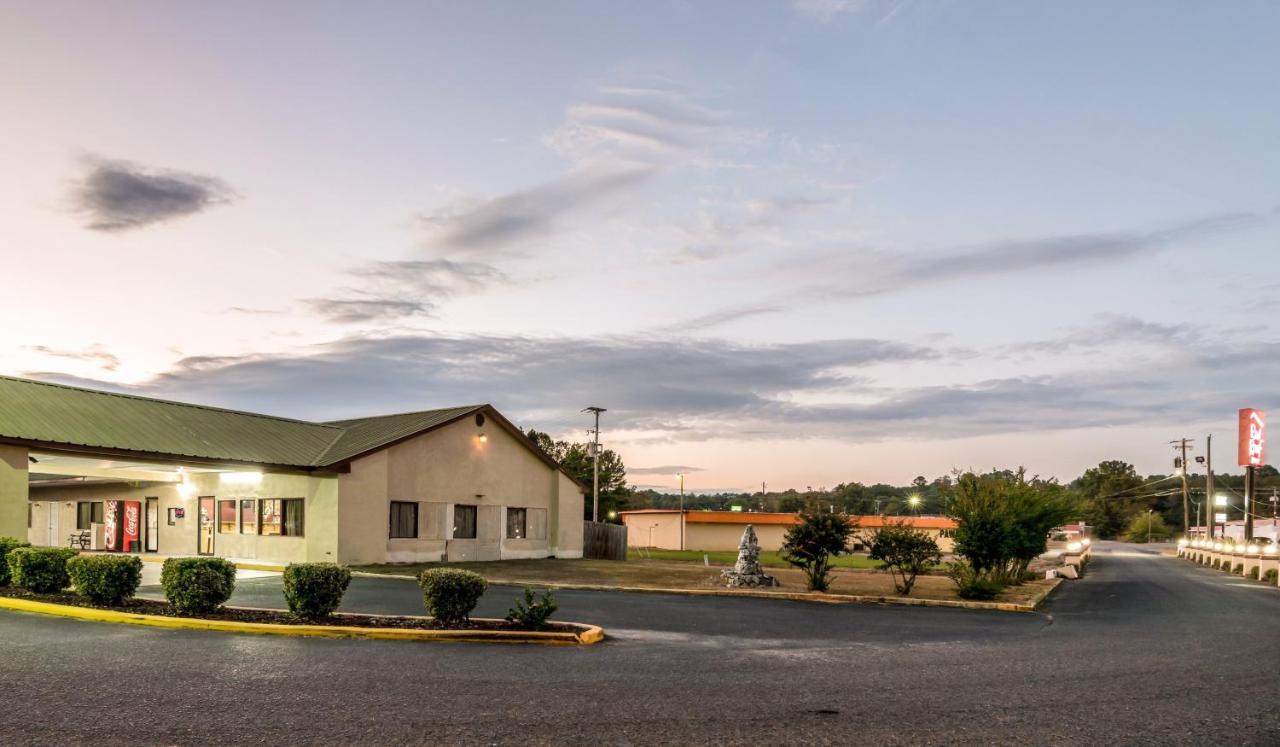 Red Roof Inn Sylacauga Kültér fotó