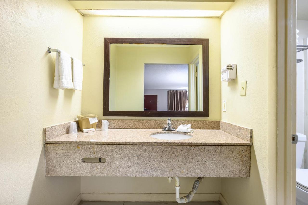 Red Roof Inn Sylacauga Kültér fotó