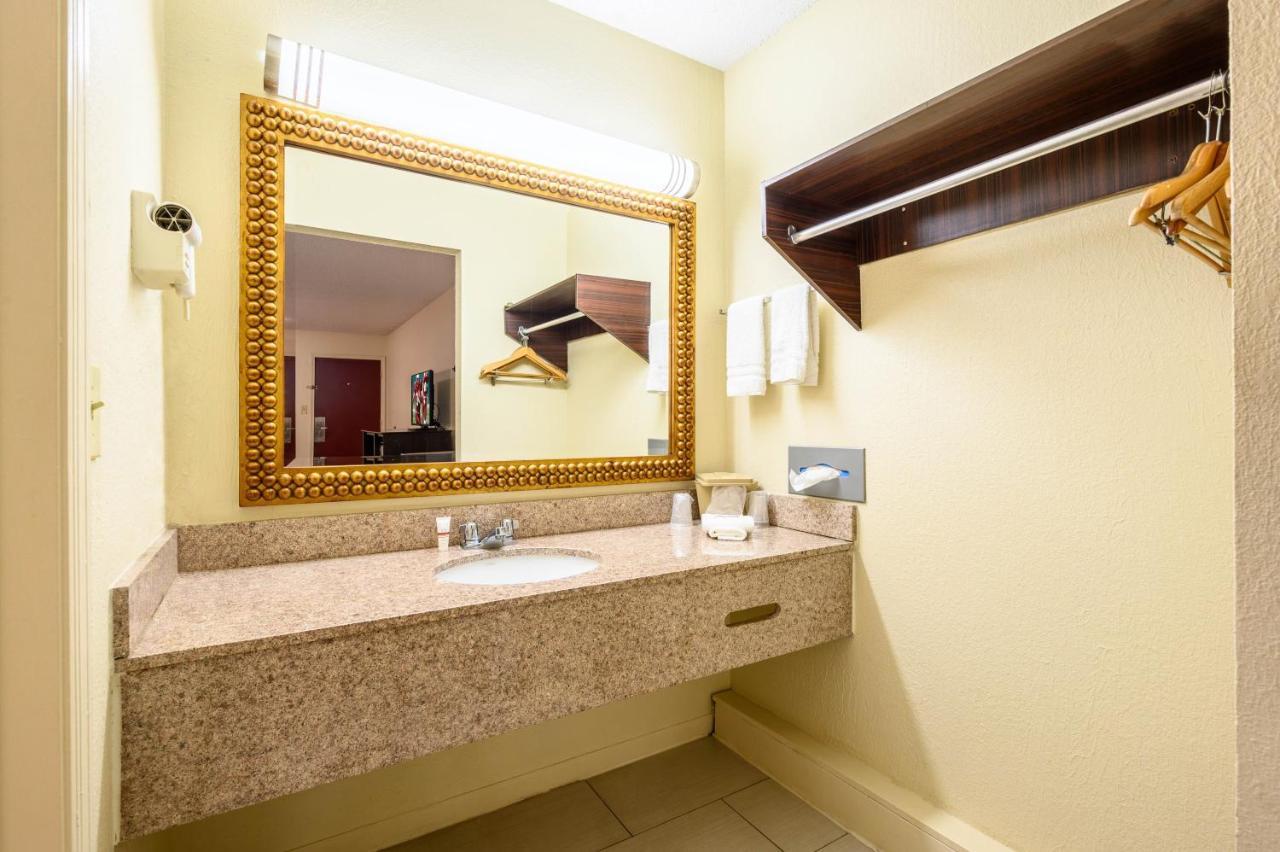 Red Roof Inn Sylacauga Kültér fotó